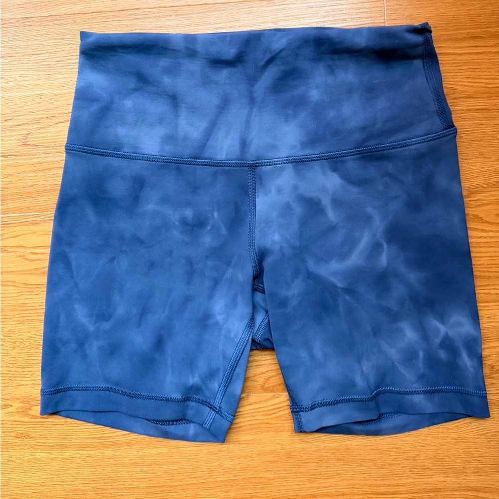 LULULEMON blue tie dye 6” wunder train shorts